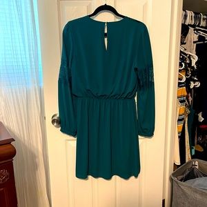 Forest green dress from Express like new size medium.